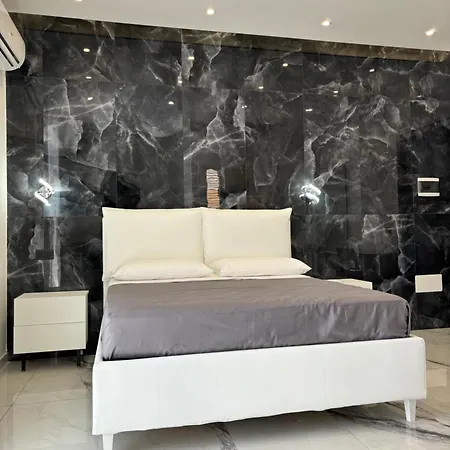 Saint Vincent B&B 크로토네